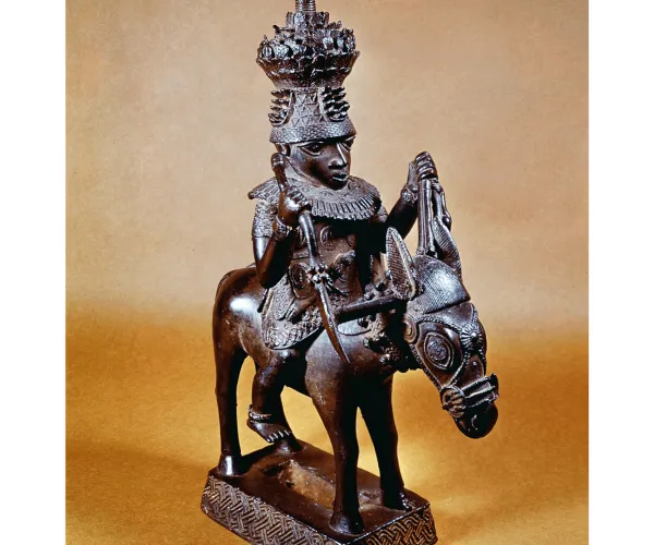 Sakrale Objekte aus Nachlass